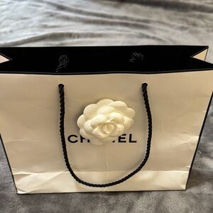 CHANEL Cream and Black Camellia Shopping Bag